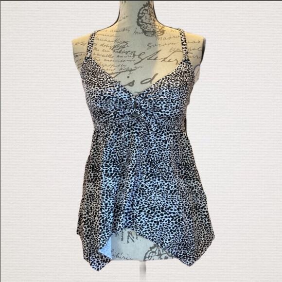 Swimsuit for all Halter Handkerchief tankini top - Picture 3 of 10